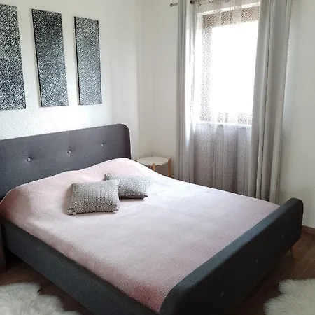 Martina 2 아파트 Bašanija